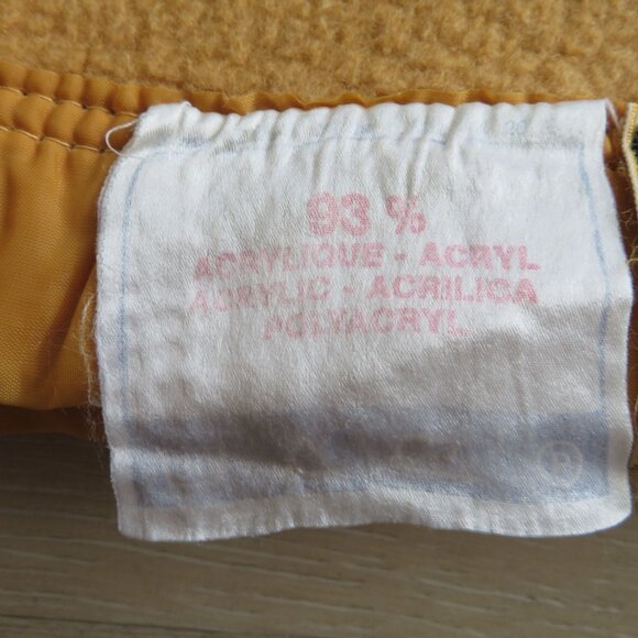 Vintage Belgian Made Acrylic Blanket Gold Tone Queen Satin Trim by The Broadway - Picture 3 of 12